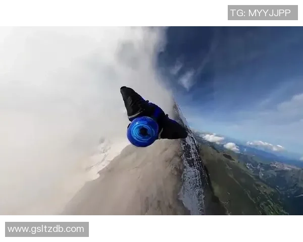 极限运动巨献:探秘成都极限运动队的速度 极限运动巨献:探秘成都极限运动队的速度